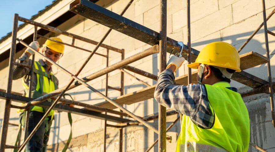 Professional gutter cleaning in Mashantucket, CT